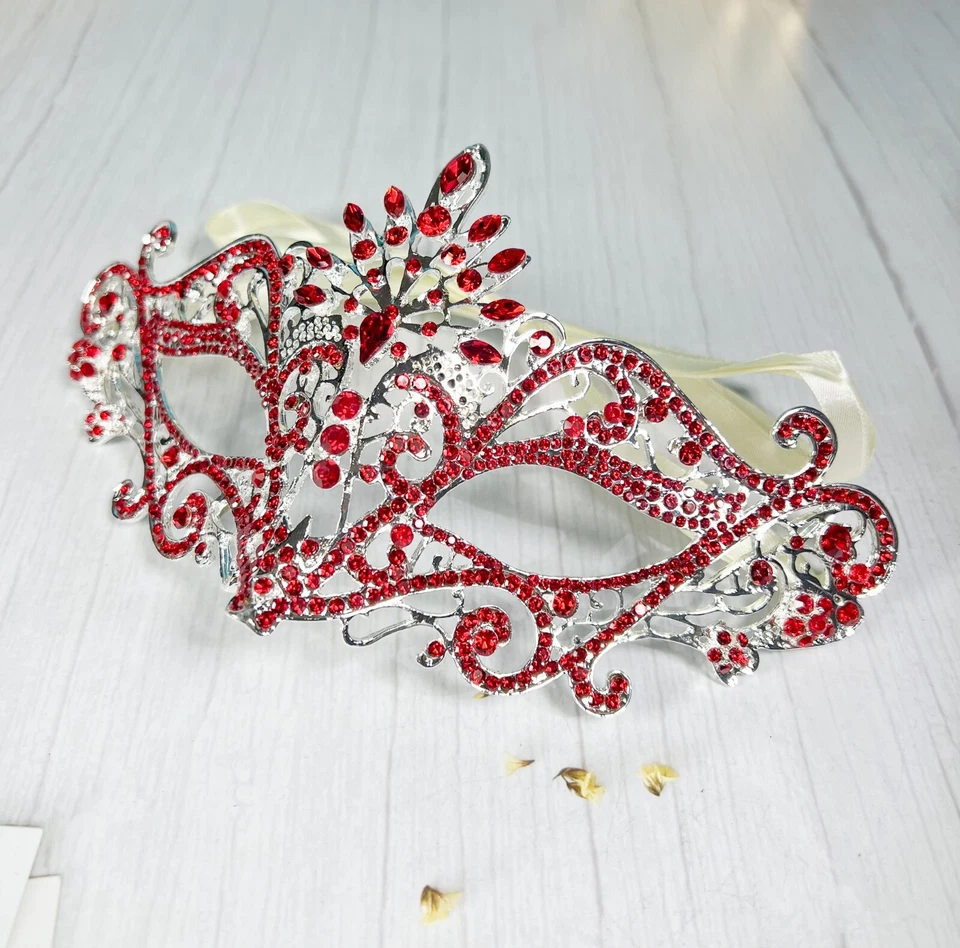 Masquerade Mask Luxury Crystal, Rhinestone Red Mask, Elegant Party Silver Mask - Image 2 of 4