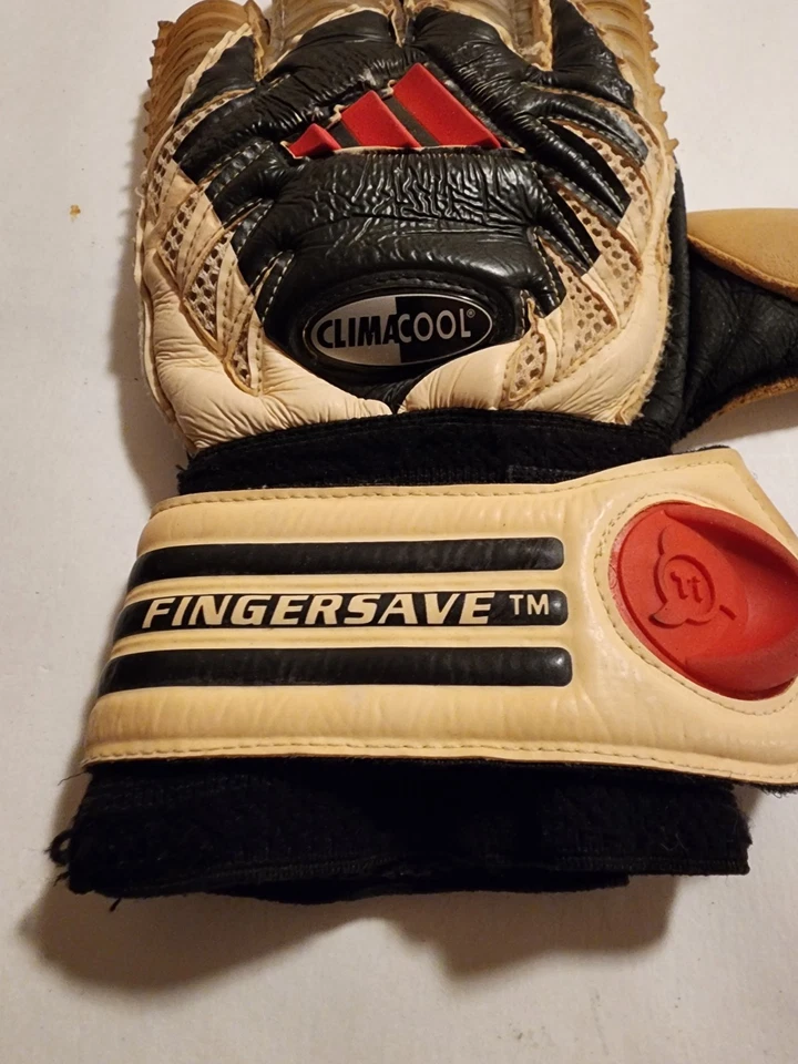 Vintage Adidas Fingersave Climacool Ti 2002 Goalkeeper Gloves SIZE 8 - Image 4 of 4