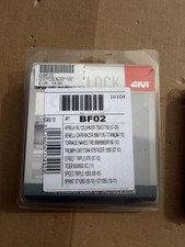 Tankbetestigung Tanklock GIVI Aprilia Triumph Benelli BF02