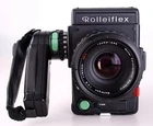 Rolleiflex 6008 Professional  with 80mm F2.8 HFT lens and 220 film magazine and
