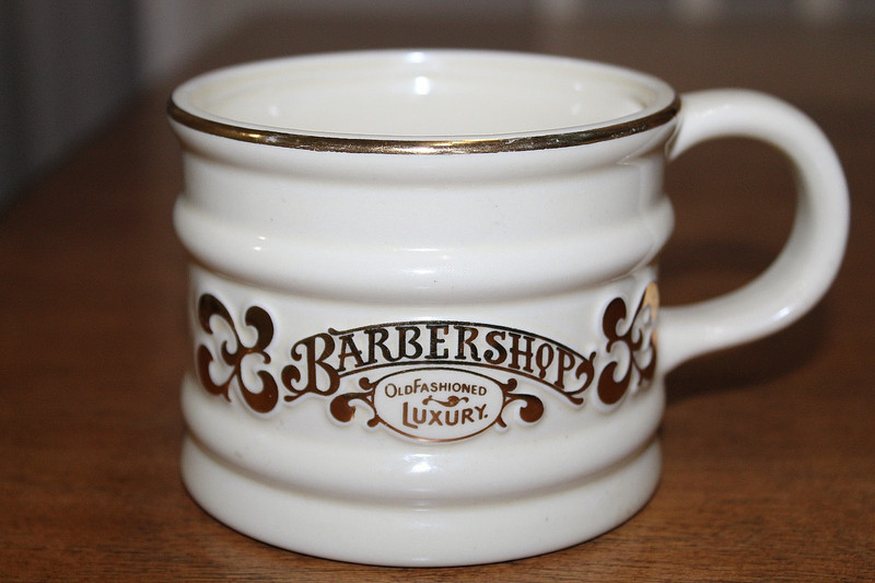 Vtg Franklin Toiletry Co Barbershop Old Fashioned Luxury Shaving Mug Ivory/Gold