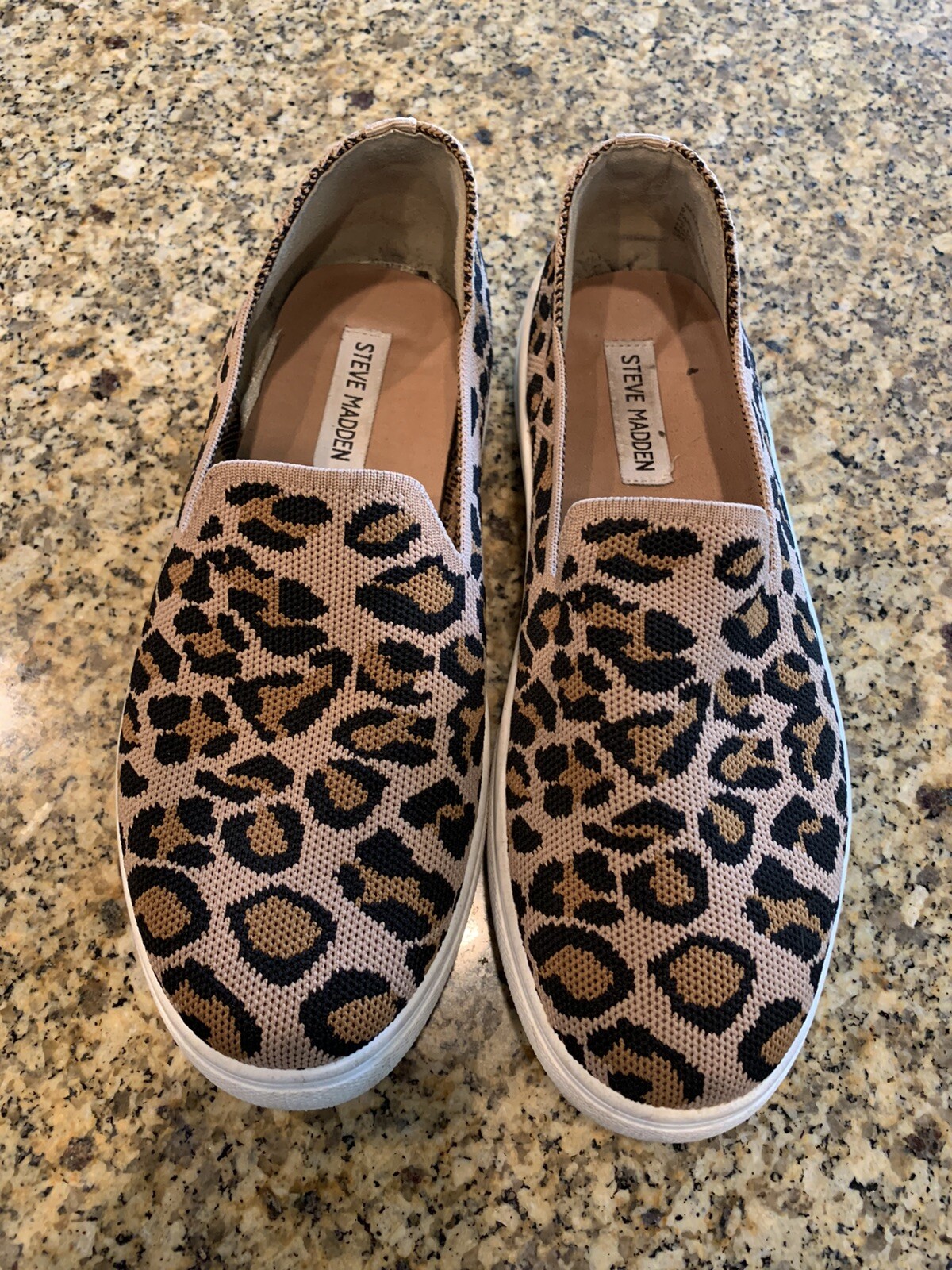 steve madden mailer sneaker