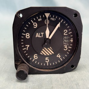 S200-3 Gates Learjet Corp Altimeter Indicator Avionics
