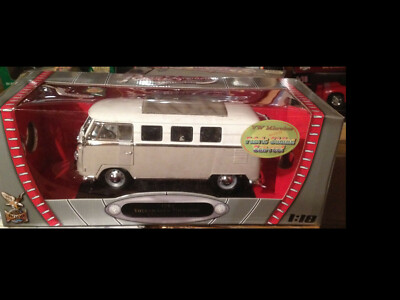 1962 Volkswagen Microbus 1:18 Road Legends YatMing 92327 TAN *read