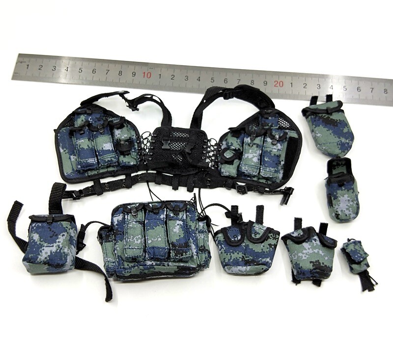 FLAGSET FS 73023 1/6 Scale Vest & Pouches for Chinese Army PLAAF Airborne Forces-image