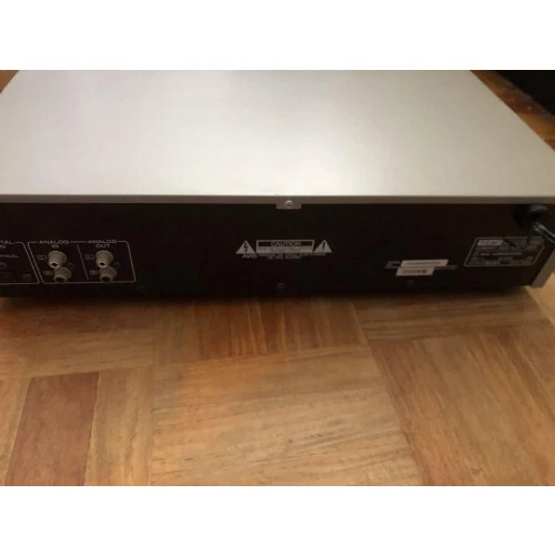 TEAC CD Recorder CD-RW880 Compact Disc Player Silver Music Audio Japan Rare - Image 3 of 4