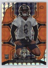 2022 Panini Mosaic Rookies Reactive Orange Mosaic Prizm Kyler Gordon #384 9r5