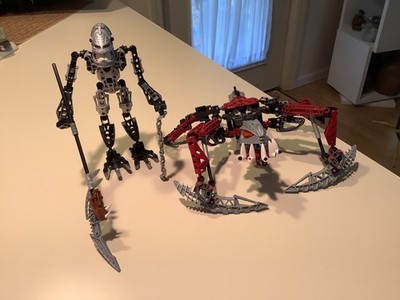 LEGO BIONICLE: Vezon & Fenrakk (8764) No Cape Very Rare