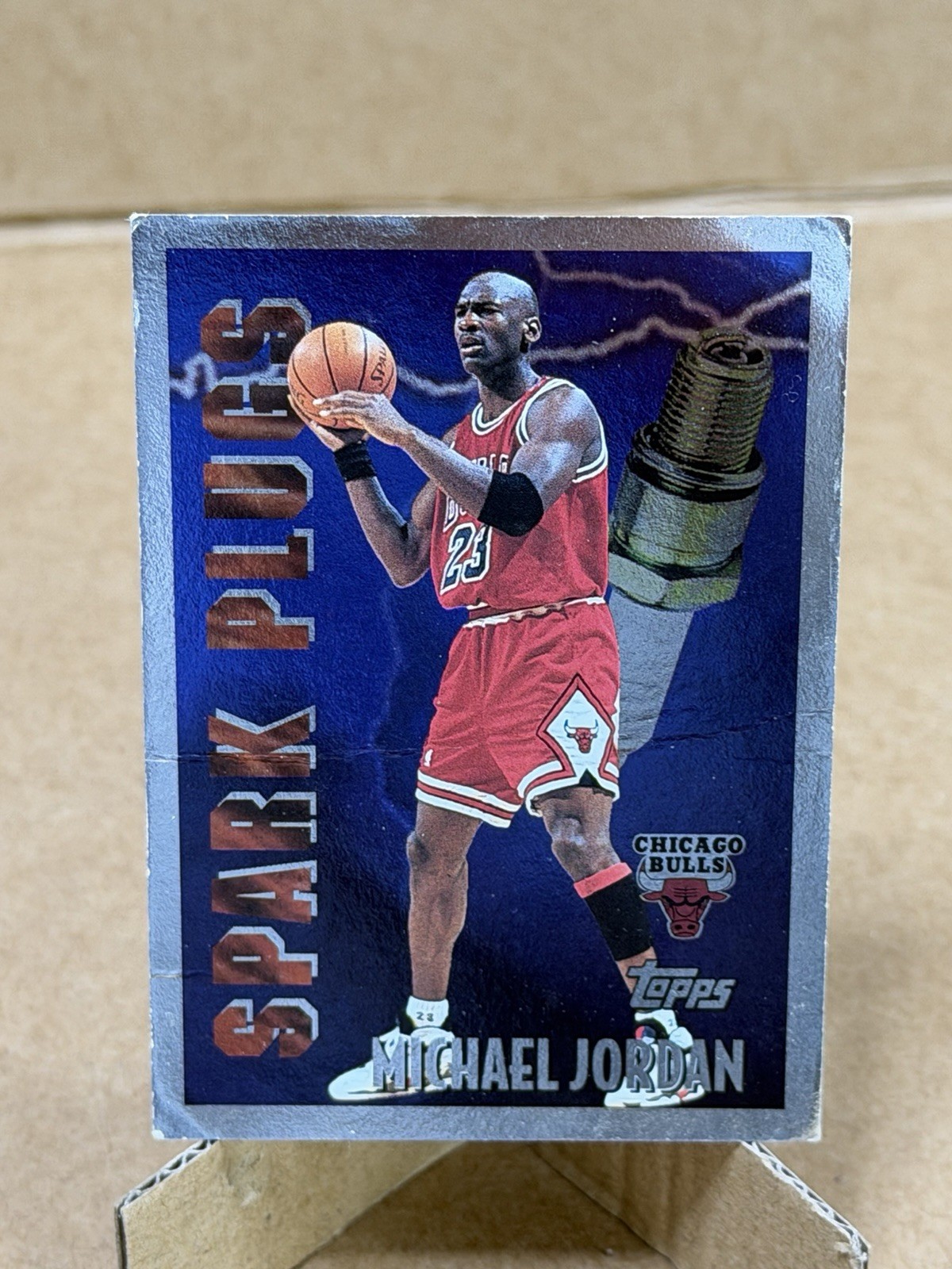 Topps 1995-96 Spark Plugs Insert Michael Jordan #SP2, Card Creased, Poor