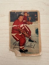 1953-54 Parkhurst #44 Marty Pavelich - Detroit Red Wings (vM1)