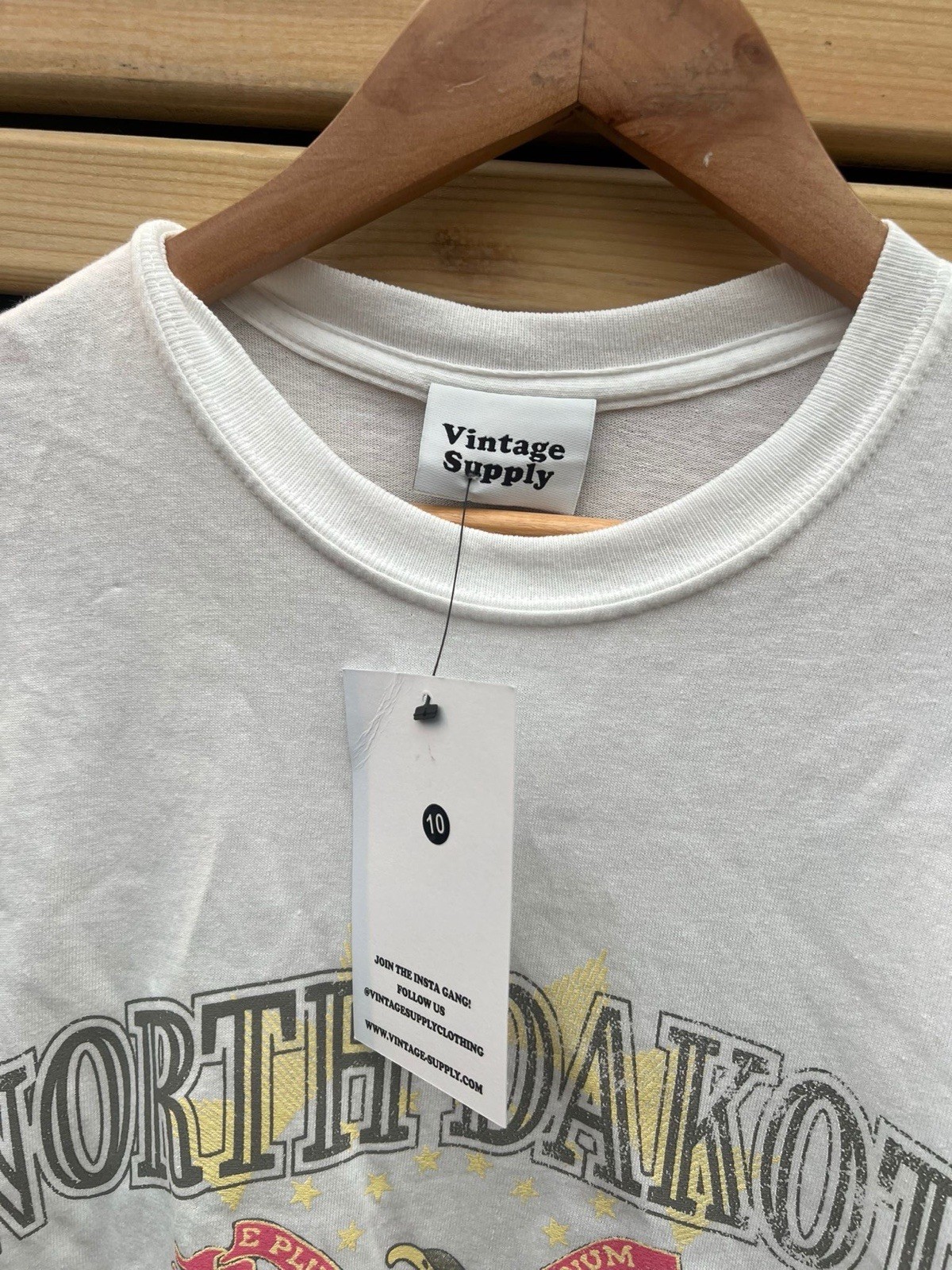 Vinted Supply Ladies Or Men’s T-shirt Size Xs Sold Out On ASOS Brand New image 3