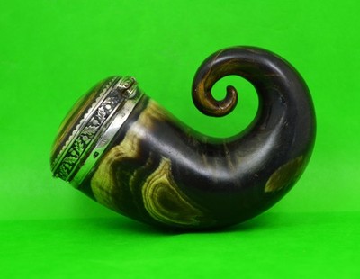 Georgian Scottish Snuff Mull Provincial Silver Maker Mark P.A Thistle Design