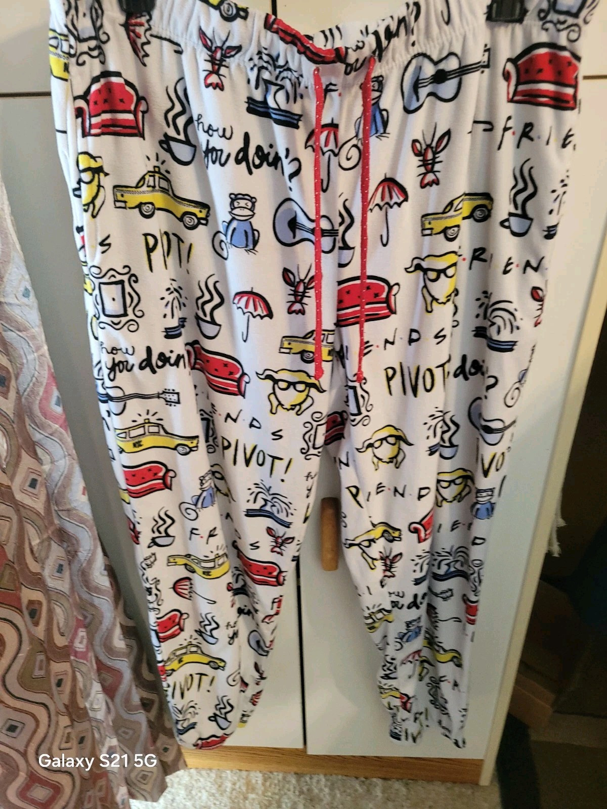 Womens Large Friends Pajama Pants