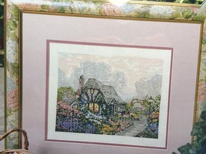 Leisure Arts Counted Cross Stitch Leaflet THOMAS KINKADE CHANDLER'S COTTAGE BK1