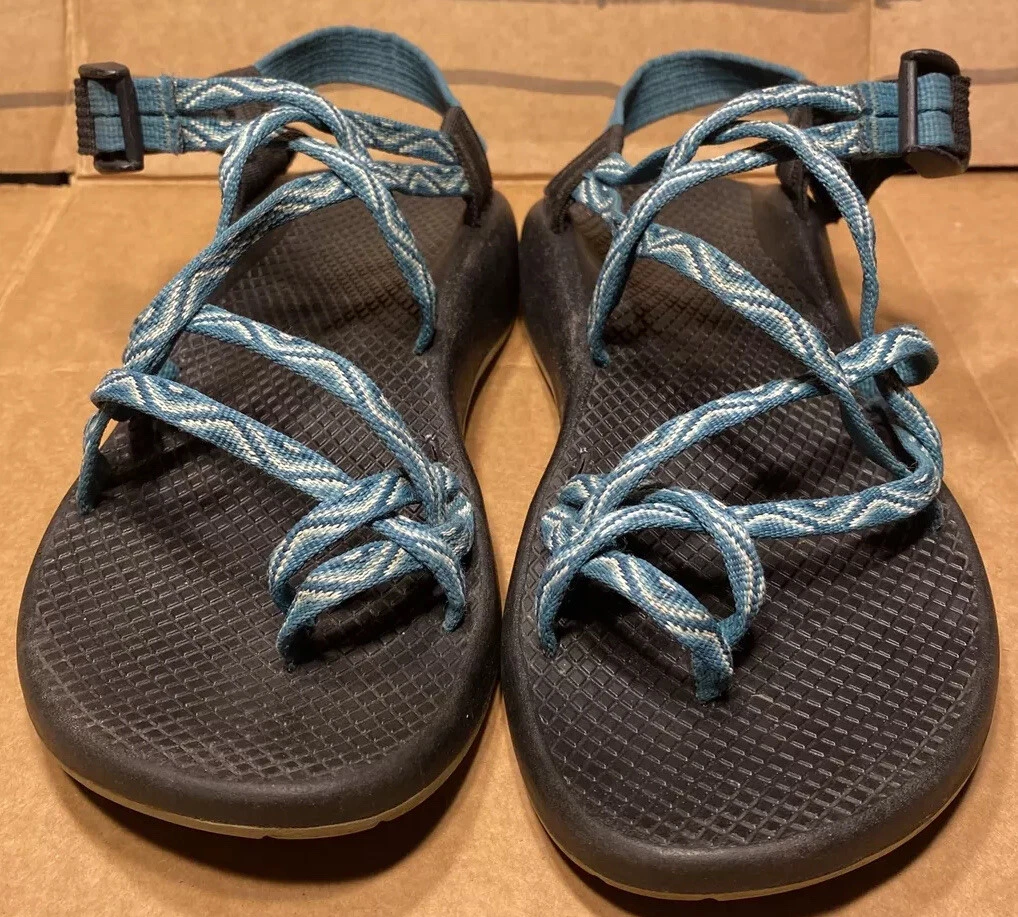 Womens chaco shop cloud sandals