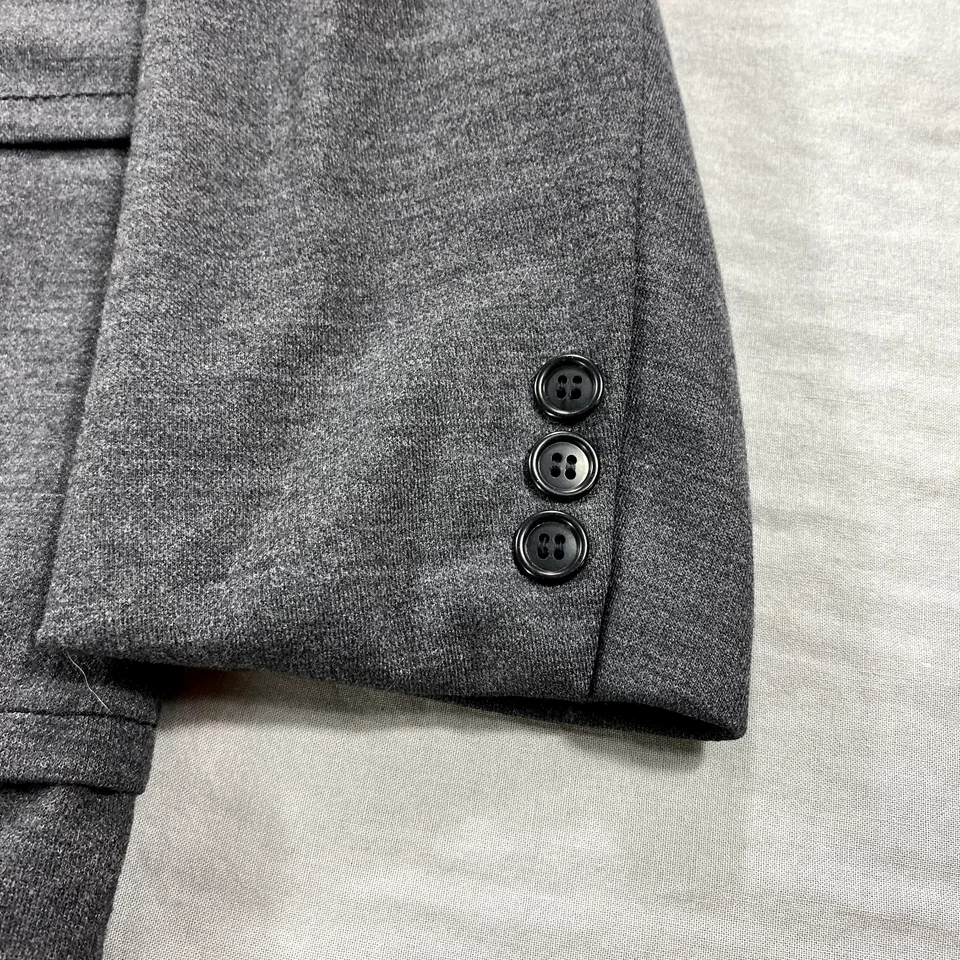 VINTAGE Cricketeer Blazer Mens 44R Gray Double Knit Polyester Sport Coat Jacket - Image 4 of 4