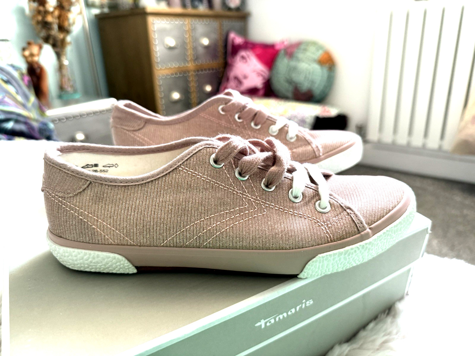 Bombas Tamaris rosa brillo nude