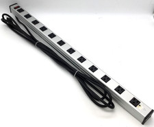 V7 Commercial 12-Outlet Horizontal Power Distribution Strip PWS3312-1N