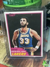 1981-82 Topps #20 Kareem Abdul-Jabbar