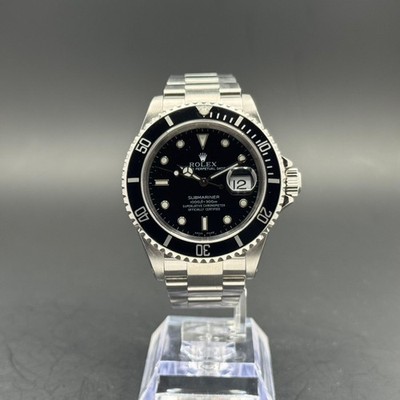 Rolex Submariner Date | 16610LN | 2000