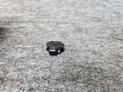 Child Lock Control Switch Button Mercedes W126 560 Sel 420 Sel oem
