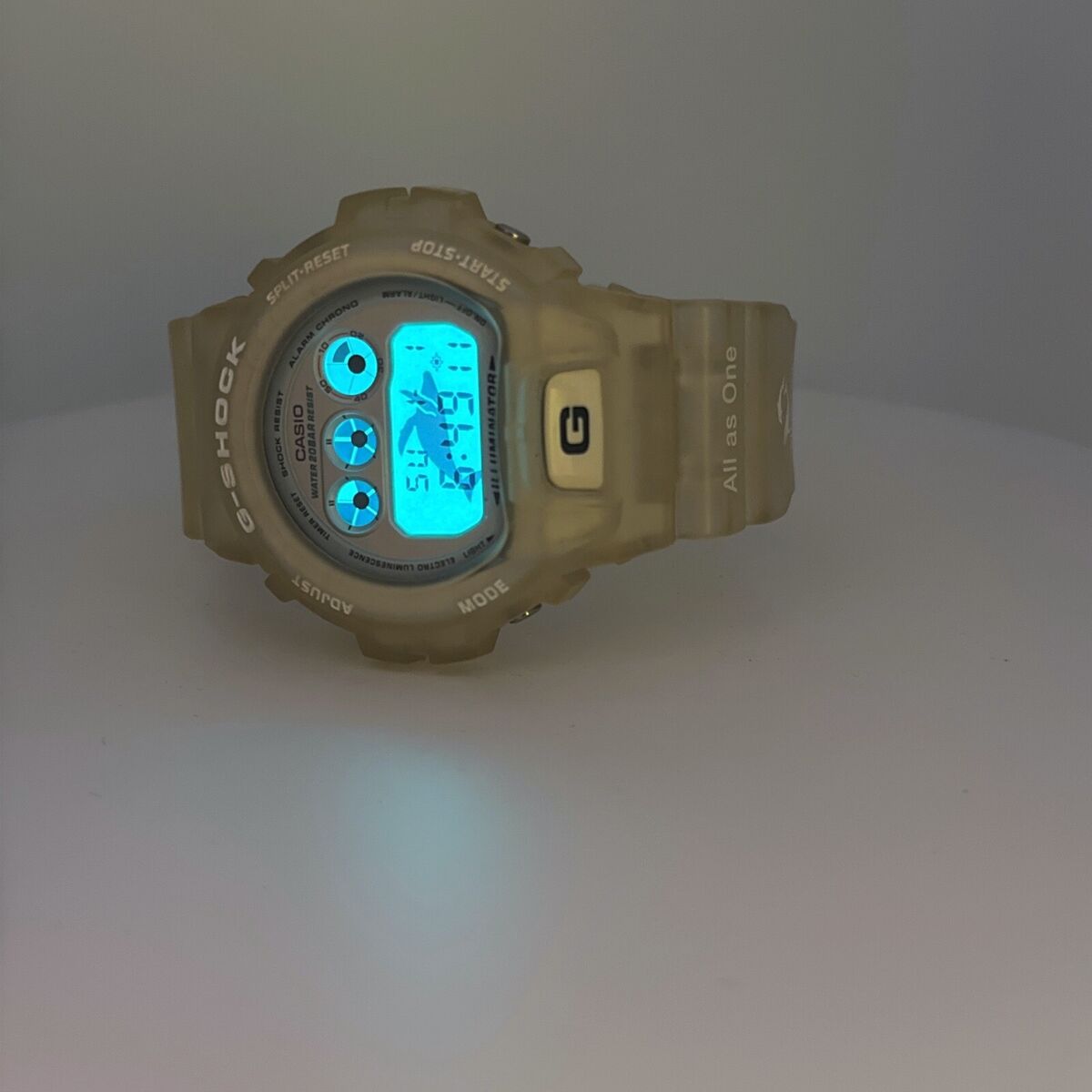 Casio G-Shock Dw-6900K 1996 ICERC Rare Limited edition love Casio G-Shock Dw-6900K 1996 ICERC Rare Limited edition love