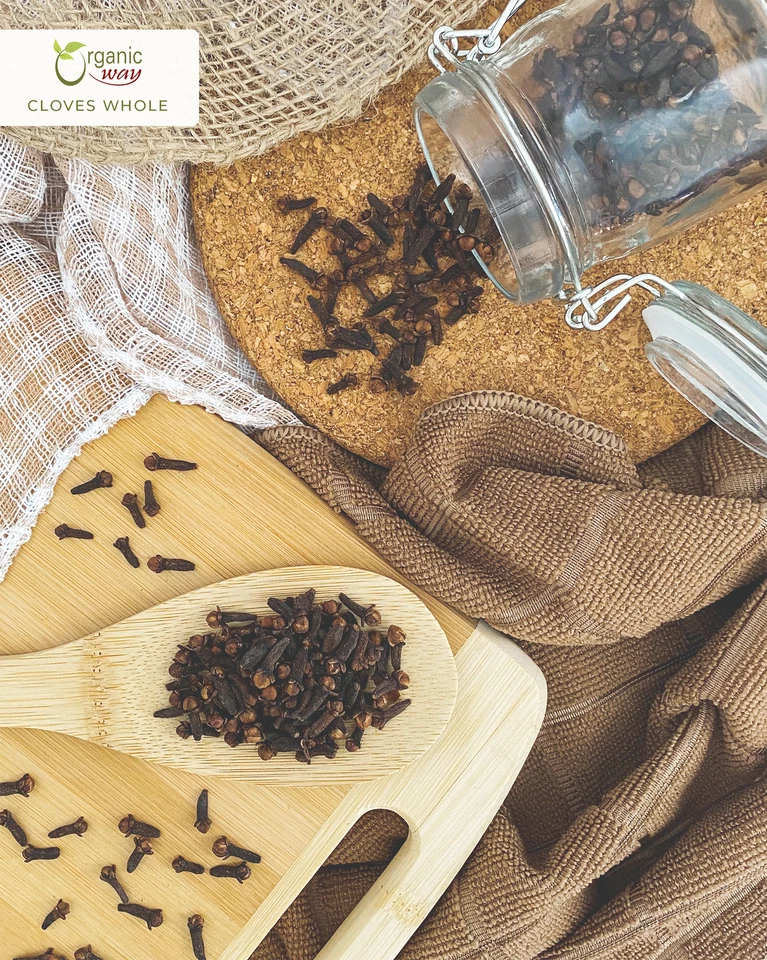 Clavos enteros seleccionados a mano Organic Way - orgánicos, kosher y certificados por el USDA Foto 3 de 4