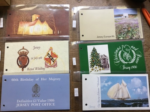 33 Jersey Stamp Presentation Packs In Sleeves & Bulletins - Picture 3 of 7