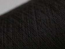 A26 (40€/kg) 1200g YORK REINE SCHURWOLLE MERINO EXTRAFEIN D´BRAUN (60/2) Zwirn