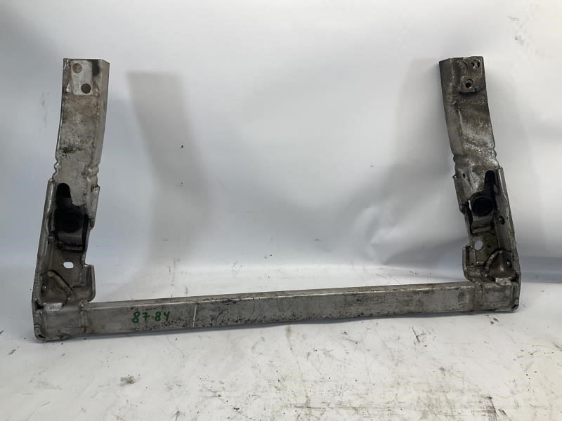  14-17 Maserati Ghibli S Q4 3.0 AWD AT Front Engine Cradle Crossmember Bracket B
