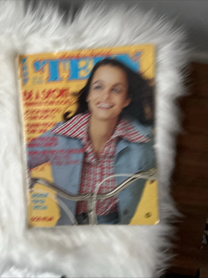 Mick Ronson Teen Magazine 1974 Flexi RCA Love Me Tender Slaughter on 10th Ave - Image 3 of 3