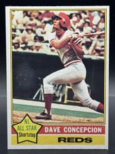 1976 Topps FRED LYNN card No. 50 Crease-Free Boston Red Sox NM-MT+