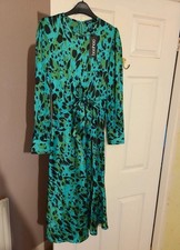 Image of Womens Size 10 Green And Black Leopard Print Midi Dress Boohoo BNWT