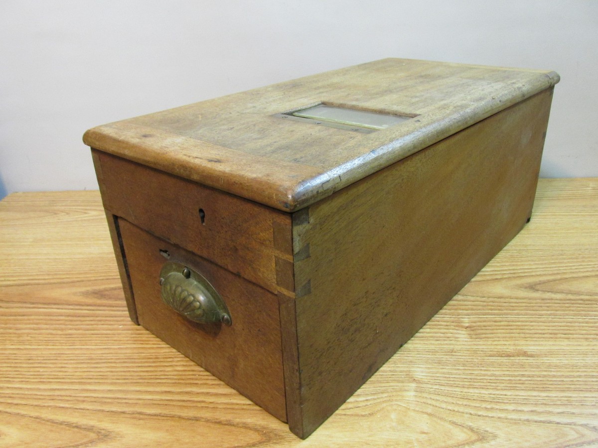 VINTAGE ENGLISH GLEDHILL'S PATENT CASH TILL WOOD CASH