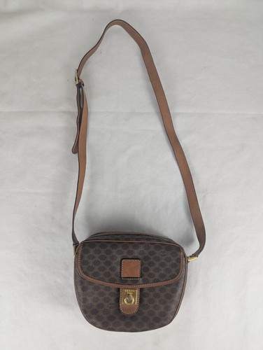 CELINE Paris Dream Logo Pochette Macadam Leather Brown Small Shoulder Bag - Picture 2 of 17