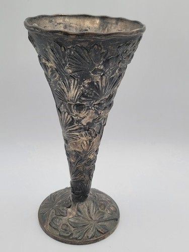 Vintage Silverplated Vase with Floral Embossing Heavy 10" Tall - Picture 5 of 8