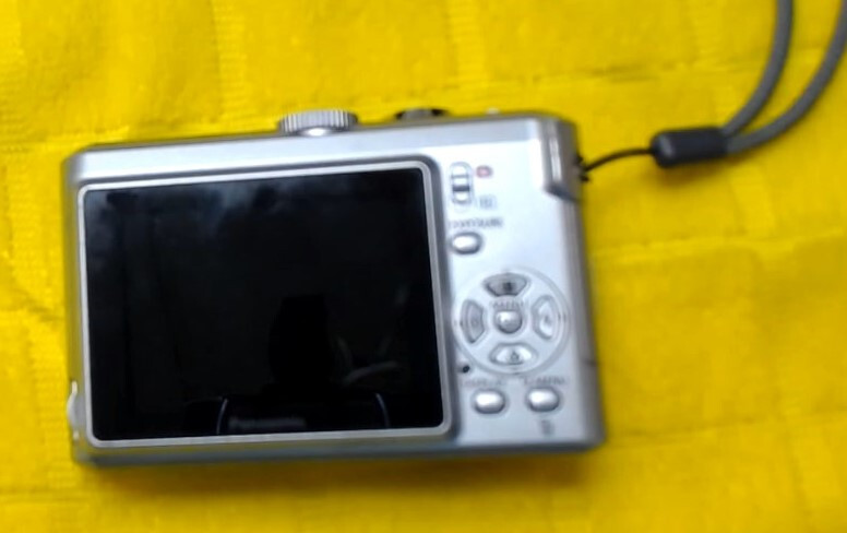 Panasonic LUMIX DMC-LZ8 8.1MP Digital Camera - Black for