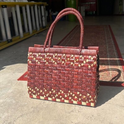 Brand New Pandan Textile Handwoven Rustic Brown Square Straw Zip Tote Bag