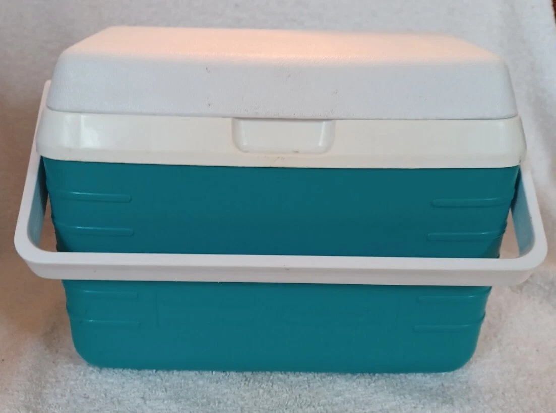Vtg Lunch Box Cooler Rubbermaid Personal 2901 Mini 3 Qt Ice Chest