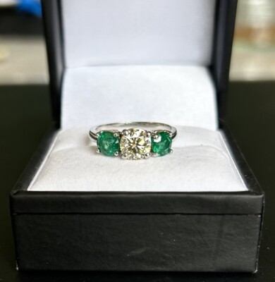 $6000 Natural Diamond Emeralds Stone Platinum