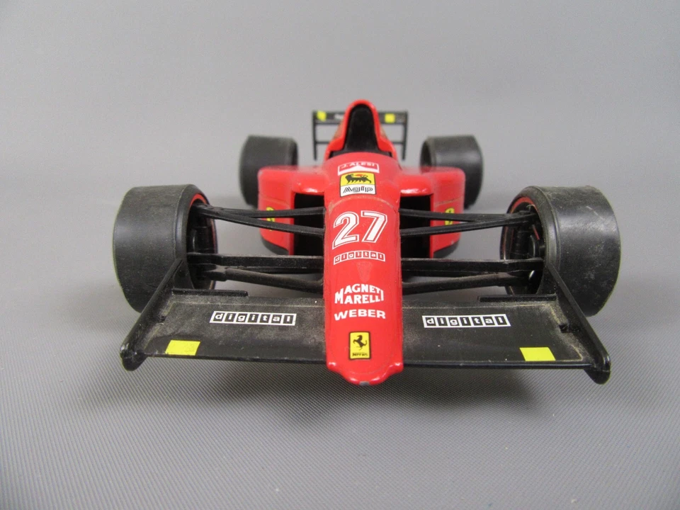 B864 Burago 6101 Italie Ferrari 641/2 #27 Alesi F1 Rouge 1992 Alesi 1:24 - Photo 2/4