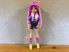 2021 Monster High Skulltimate Secrets Clawdeen Wolf