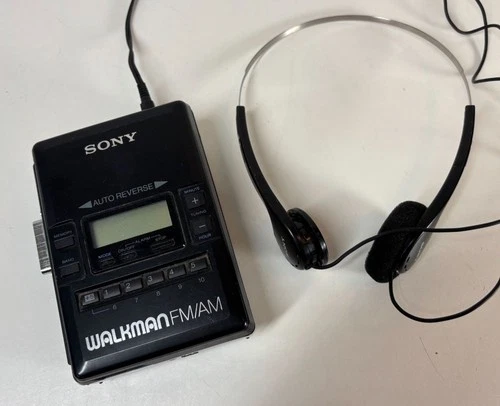 Vintage Sony Walkman WM-AF62 FM/AM Auto Reverse Cassette Player For Parts