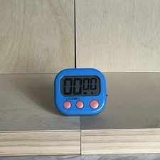 Yesbay kitchen timer blue with pink buttons