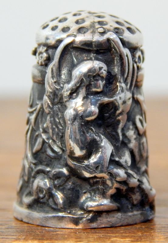 Vtg Hallmarked Sterling .925 Art Nouveau Angel/Goddess Sewing Thimble 9.5 Grams