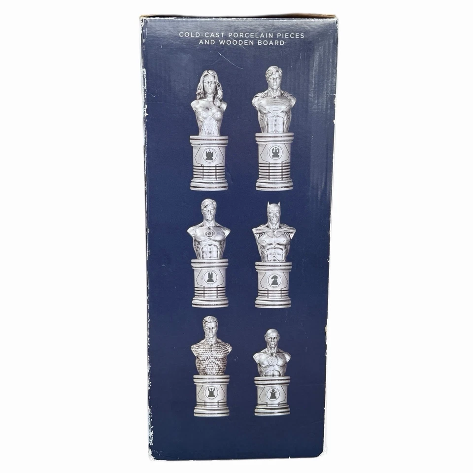 DC Collectibles Justice League Chess Set New 52 Paul Harding Sculpted - Image 2 of 4