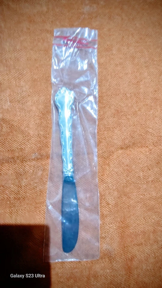 Reed & Barton 1955 patrón Tara plata de ley 4 en bolsa nunca abierta 3 usado Foto 4 de 4