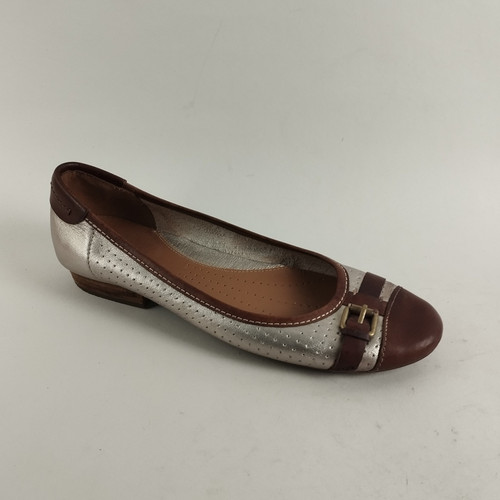 Clarks Ballet Flats Womens 5 Tan Gold Leather Ballerina Pumps Slip On Shoes