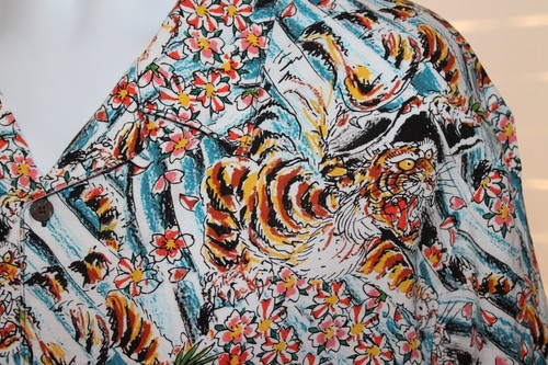 ED HARDY Tiger Floral Button Camp Shirt EHBAO1200-23 Mens 2XL Viscose Soft Comfy - Picture 5 of 8