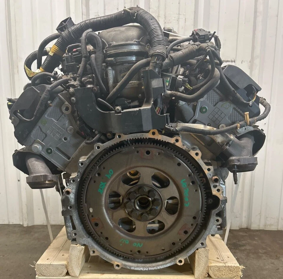 2004 Jaguar XJR 4.2L Supercharged Engine Assembly 119K Miles VIN B 8th Digit 05 - Image 2 of 4
